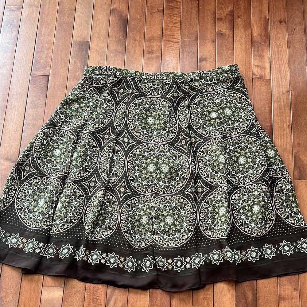 Green and Brown A-Line Patterned Skirt